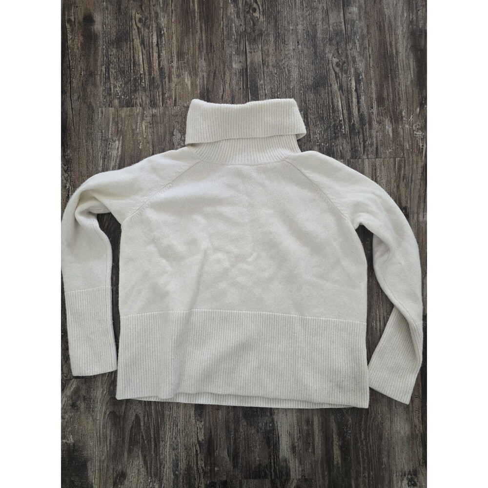 Athleta Alpine Turtleneck Sweater | Magnolia White XS #466750 Wool Cashmere